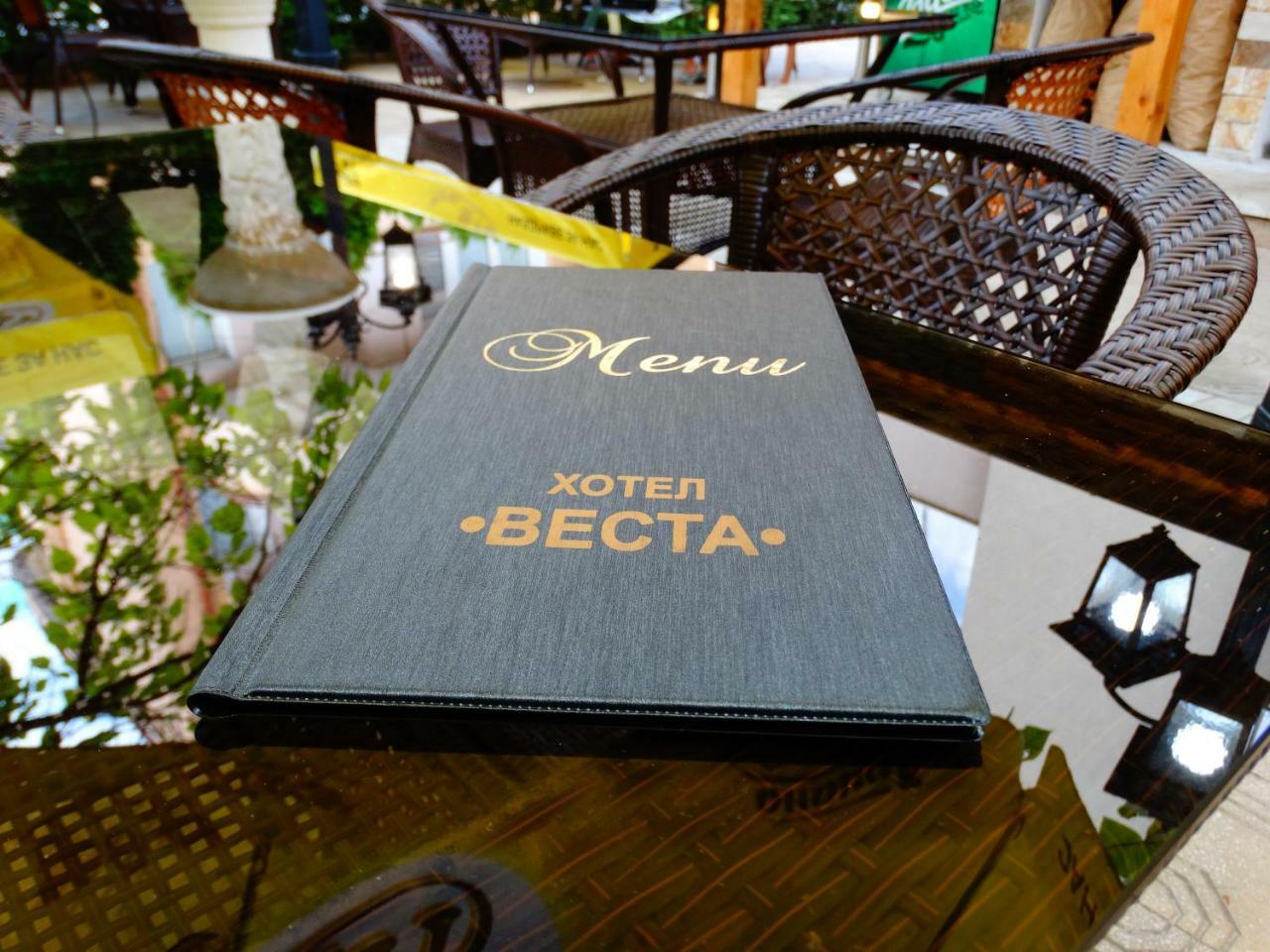 Vesta Hotel Монтана Экстерьер фото